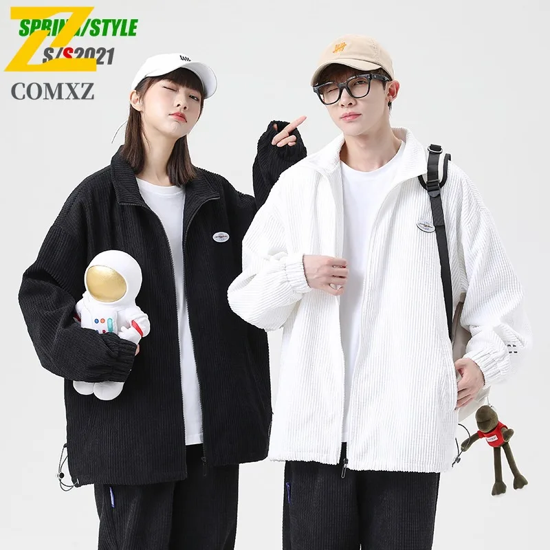 

COMXZ 2025, мужская и женская куртка с вырезом на воротнике, гонконгский стиль, модное свободное повседневное пальто для пар, осеннее модное пальто