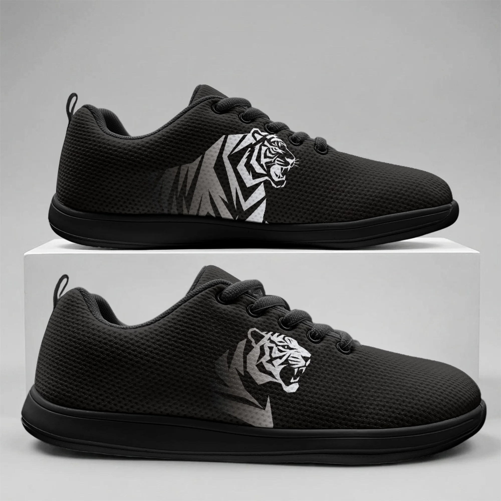 

XIXIRIMIDO Strappy Wide-toed Shoes Cool Tiger Mens Walking Shoes Casual Shoes Breathable Mesh Women's Fashion Snakers 36-46