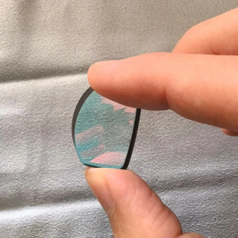 

1PCS 19.8x15x2.5mm Red Dot Lens Achromatic Coated with Red and Green Light Dual-effect Anti-reflection Film Astigmatic Lenses