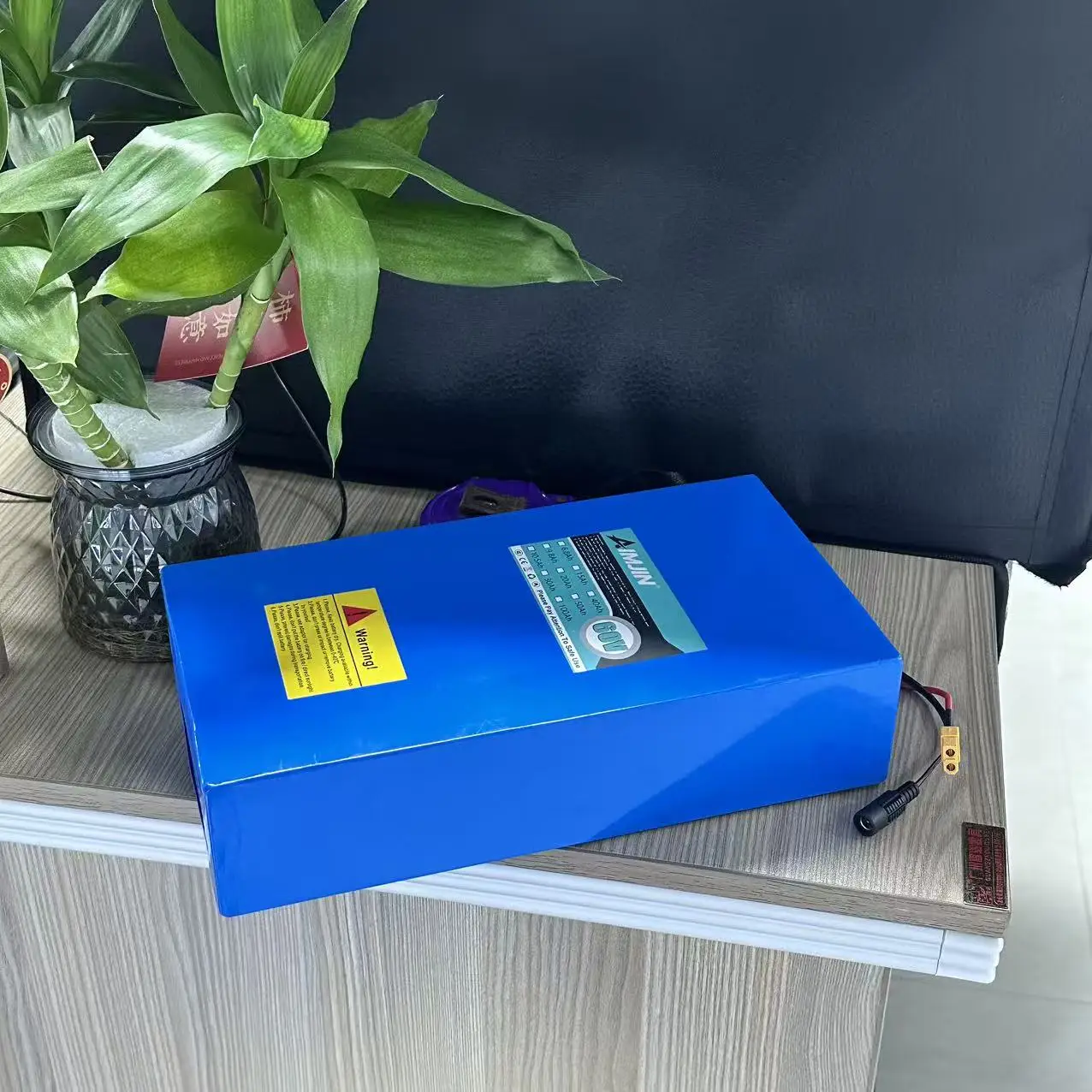 1000-3000W High-power 60V 40Ah 18650 Brand New Lithium Battery Battery Pack 16S8P Suitable for Various Transportation Vehicles