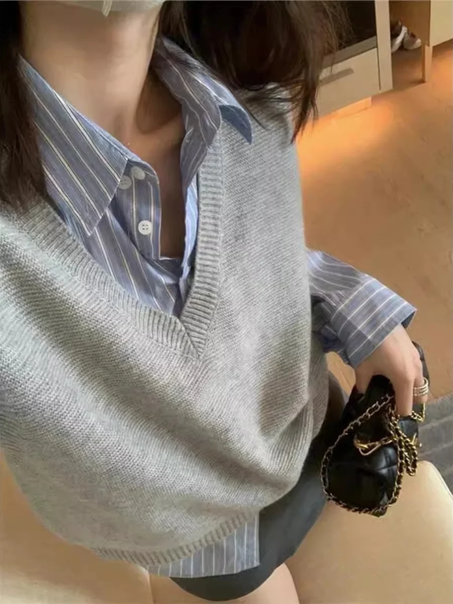 

ay Woolen Vest Women's V-ne 2024 New Early Autumn Knitted Sweater Vest Loose Svel oulder Pad Outerwear