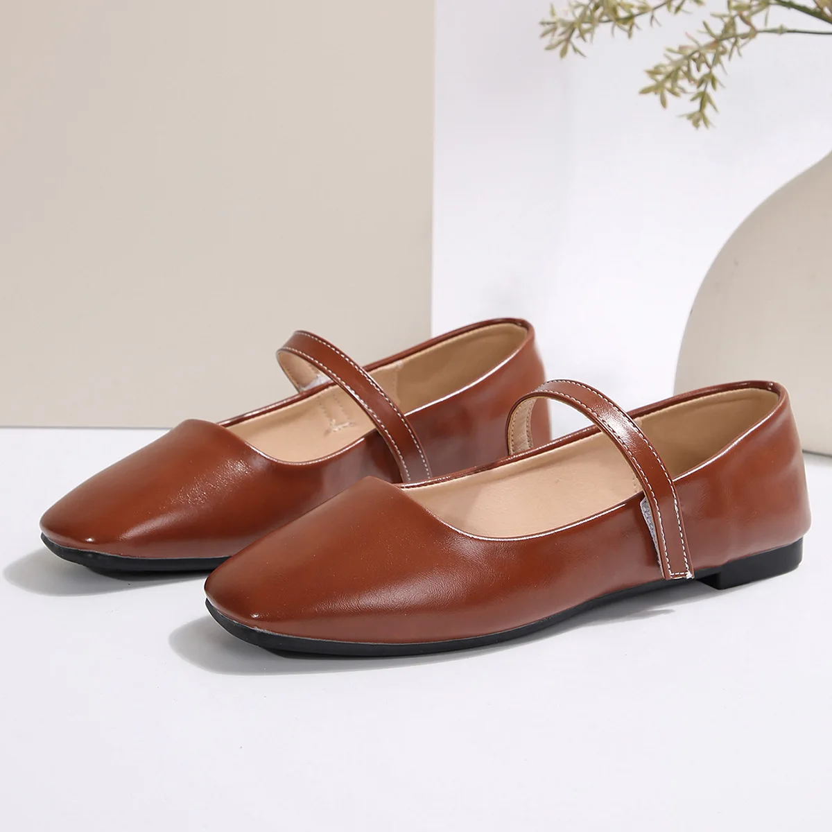 

Brown Work Women Shoes New Solid Color Simple Women's Flat Shoes Autumn Fashion Shallow Mouth Ladies Single Shoes Comfortable 43