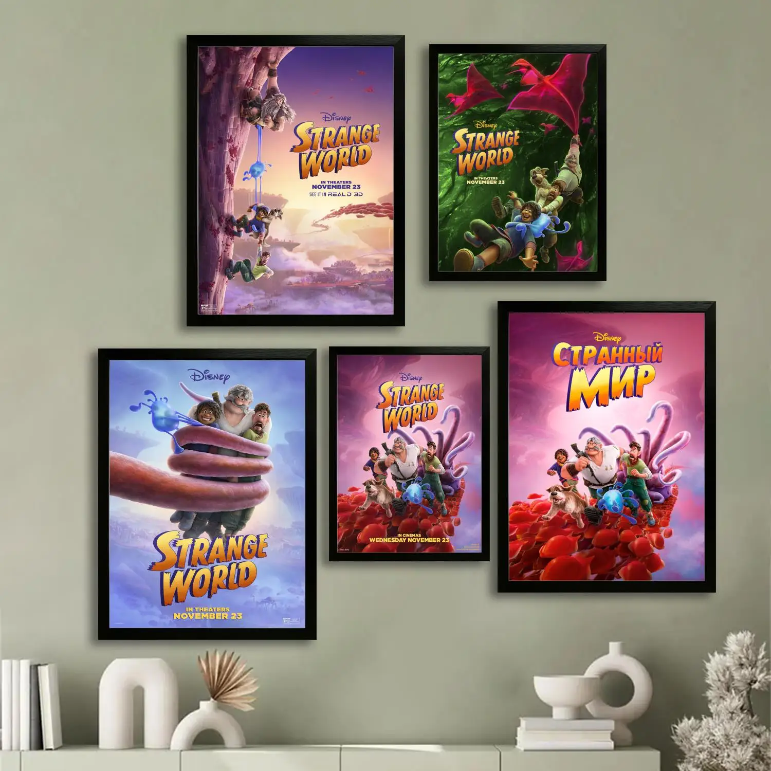 

Strange World Canvas Art Poster and Wall Art, Picture Print, Modern Family, Bedroom Decor, Posters,Decorative painting