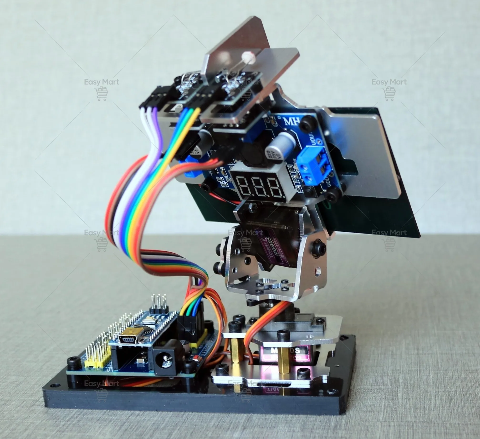 Arduino DIY smart solar tracking device power generation maker project small production tracking radar