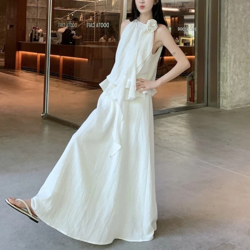 

Fashion Set Women's Spring and Summer Korean Version New Hanging Neck Sleeveless Top+skirt Two-piece Set