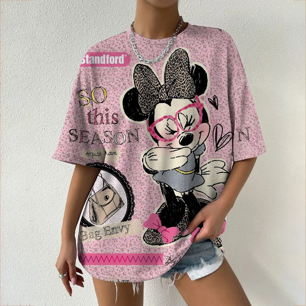 

Women's Disney Minnie Mouse Graphic T-Shirt with Floral Print Oversized Short Sleeve Tee for Summer Casual Fashion Look