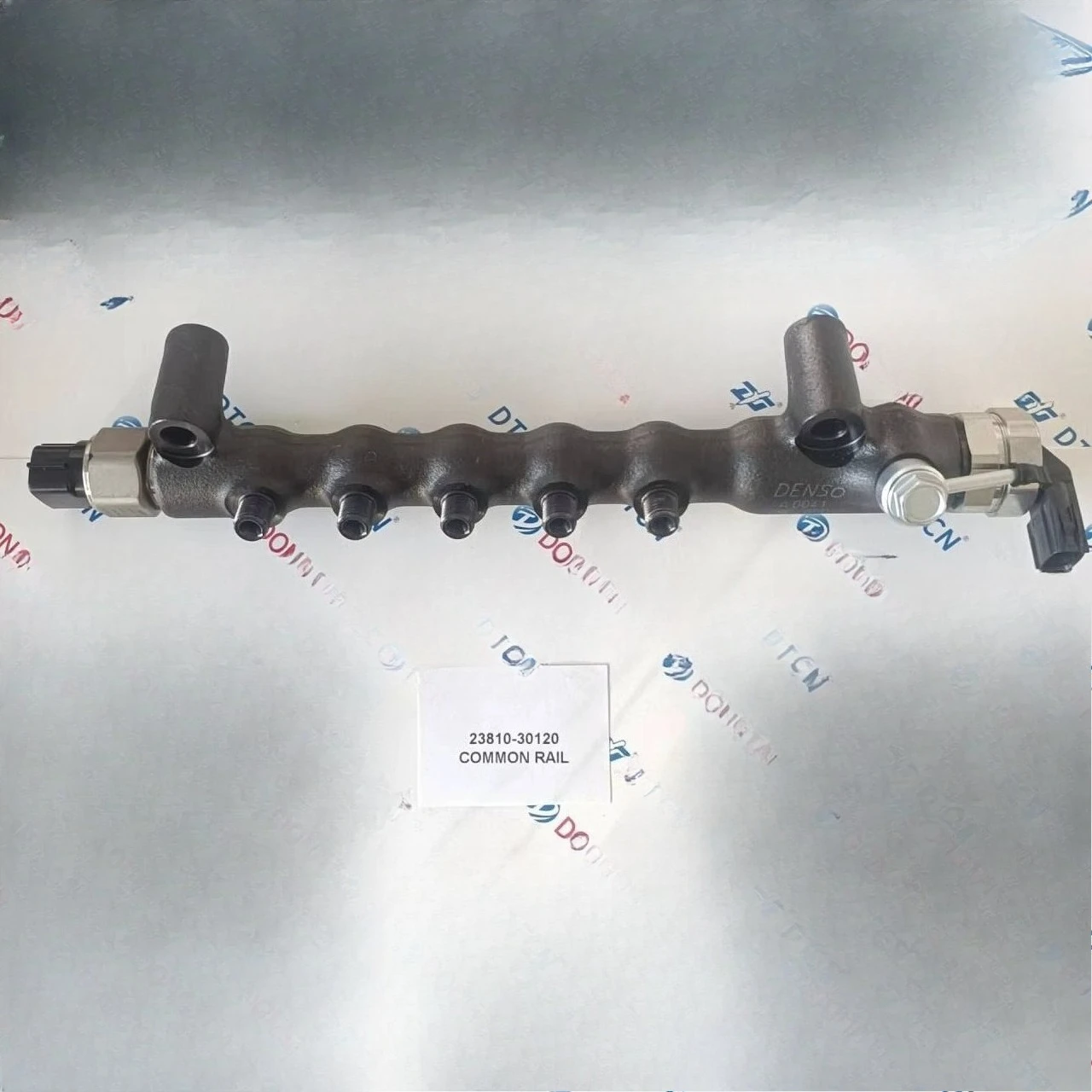 Original Common Rail Assy 23810-30120 fits for Toyota HIACE 1KD