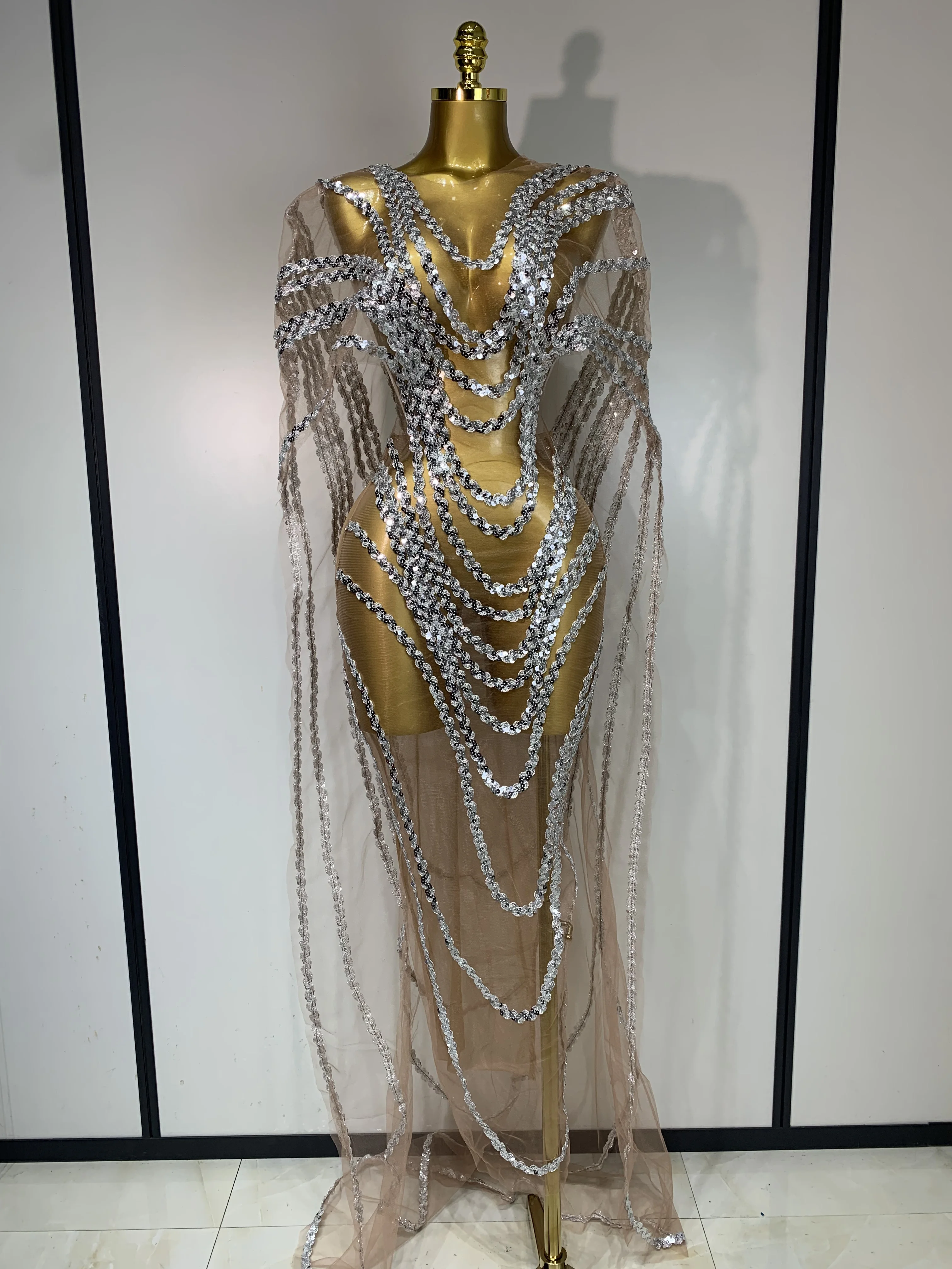ShowGirl Rave Outfit: The Real Deal for Nightlife Performance and Festival  Confidence