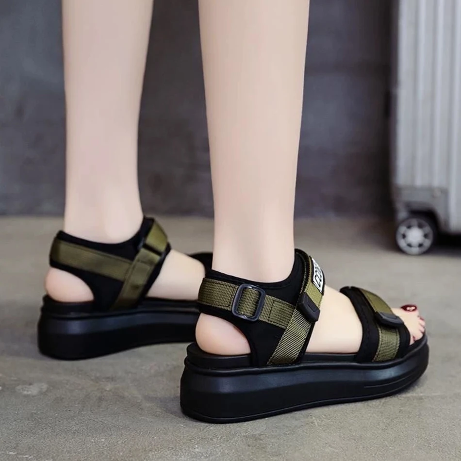 

Summer 2025 new women's sports sandals, thick-soled women's shoes, beach shoes, soft-soled casual women's shoes