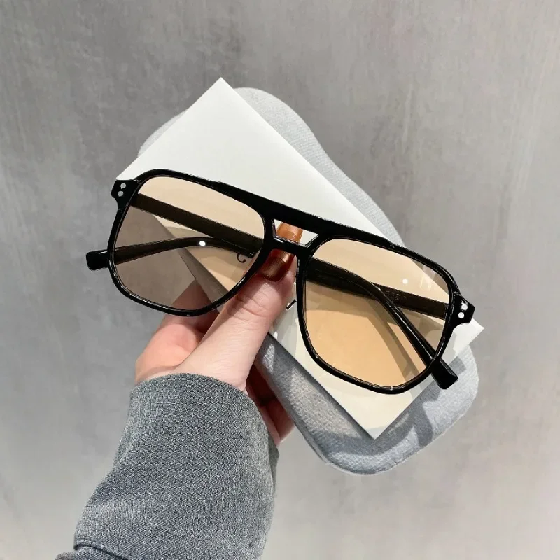 Trendy Square Sunglasses Men Women Retro Rectangle Vintage Gradient Shades Travel Beach Street Eyewear UV400 Glasses