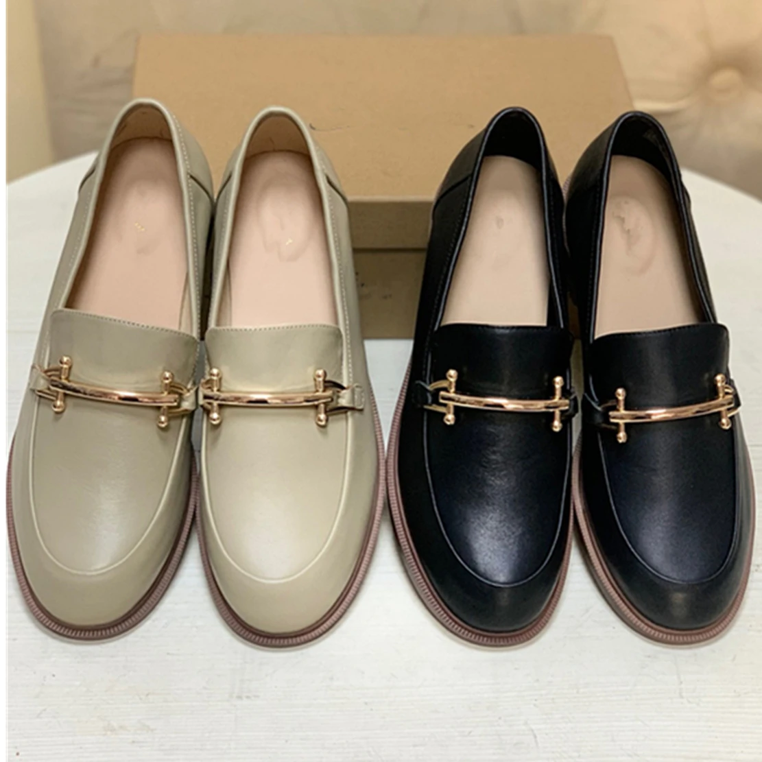 

Maxdutti British Fashion Office Ladies Elegant Metal Shoes Women Buckle Loafers Cowhide Comfortable Breathable Commuter Casual