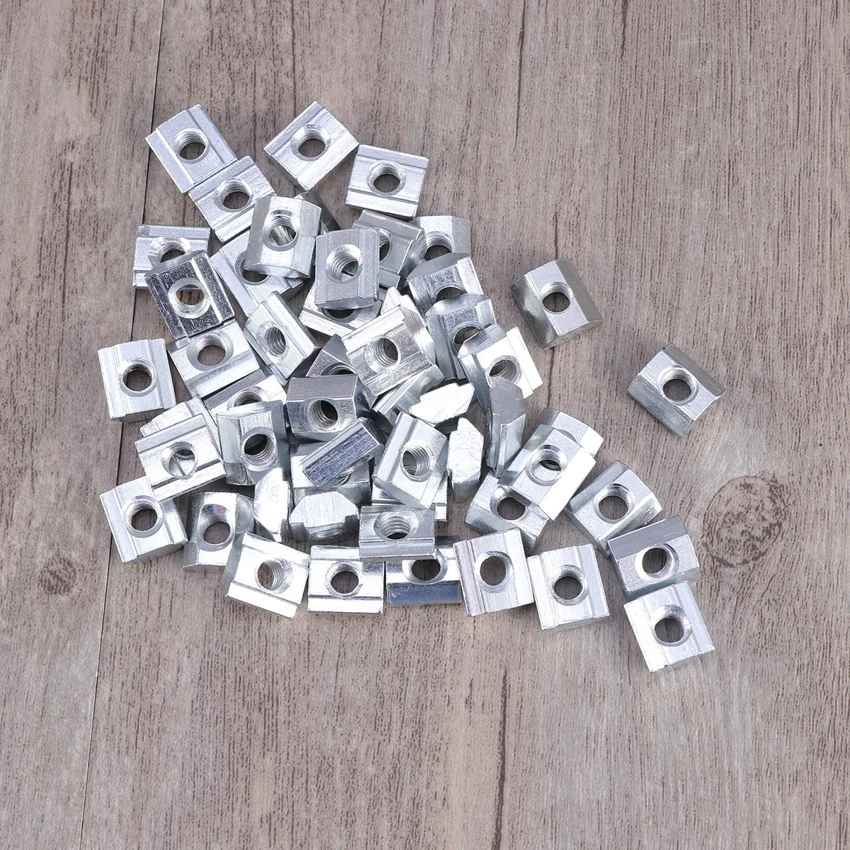 50 unidades de tuercas deslizantes tipo T de acero al carbono M5, tipo 20, herrajes de fijación cuadrados para snowboard, freeride y snowboard en polvo, europeos
