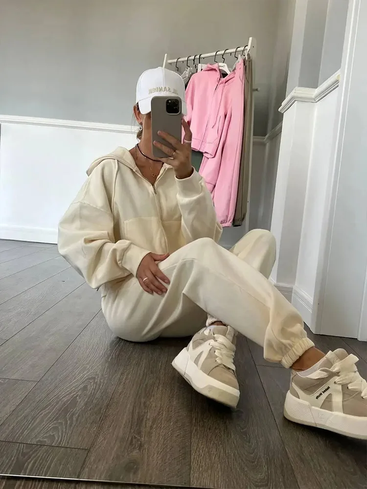 Women’s Tracksuit Hooded Zip Sweatshirt Pockets Elastic Waist Pants Two-Piece Thick Sports Casual Set CyberStreetOne apricot