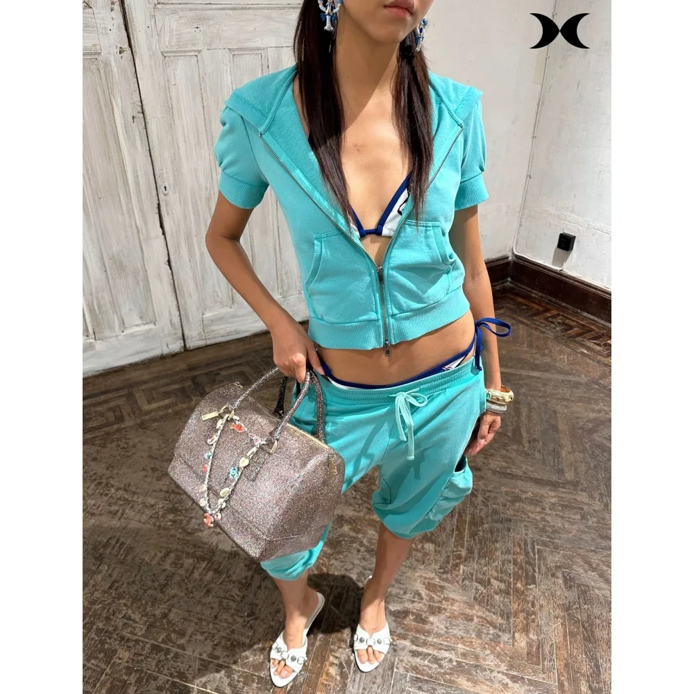American street spice girl style short-sleeved hooded zipper coat seven-beam leg pants suit solid color fashion sports style. view 4