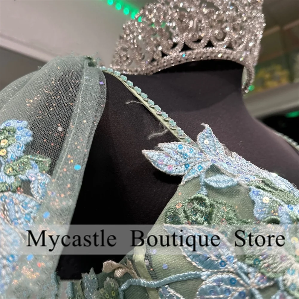 Romantic Sage Green Lace Applique Ball Gown Quinceanera Dresses 2024 With Cape Sweet 15 Dress Lace-up Corset Vestidos De 15 Año