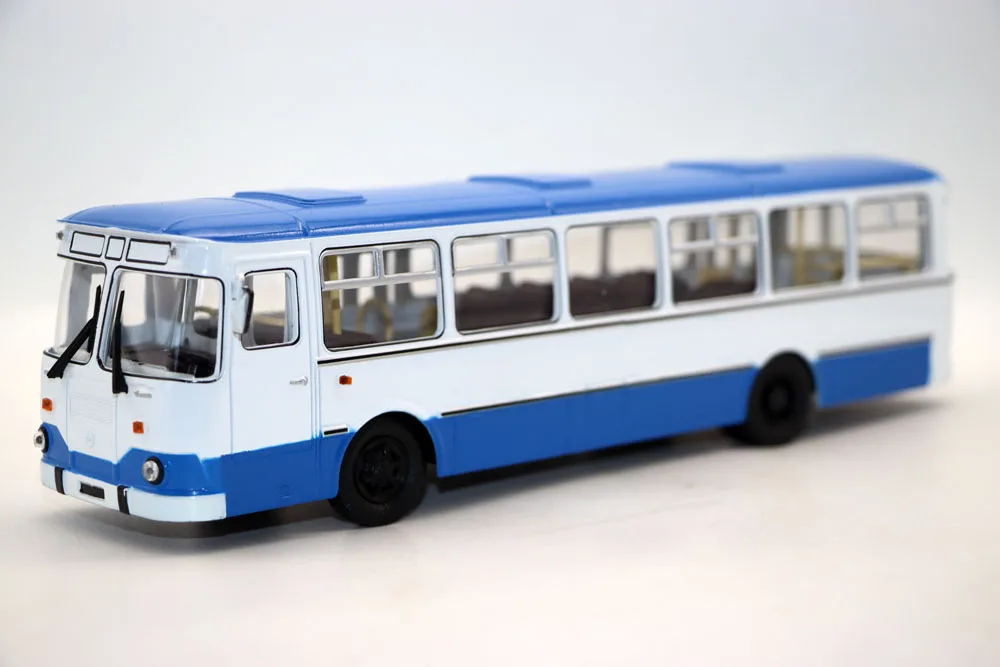 

NEW 1:43 Scale Autobus 677M BUS USSR City Bus Diecast Model toys for collection Gift