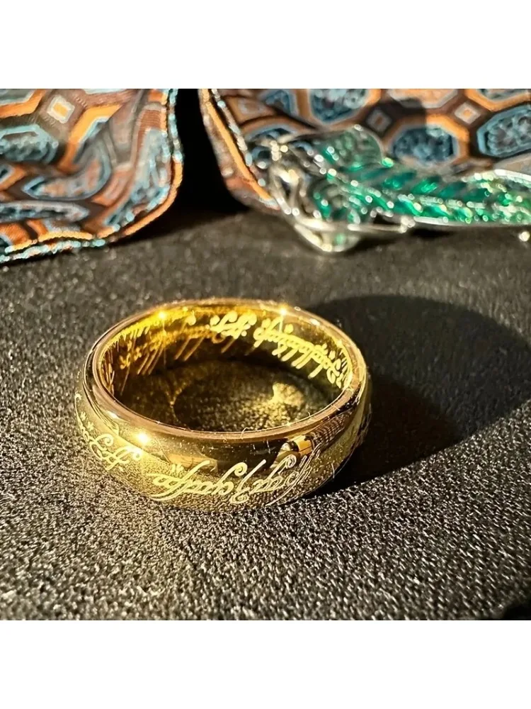 Bague pour hommes à la mode en acier titane de qualité supérieure, plaqué or, résistant à la décoloration, accessoire élégant pour hommes