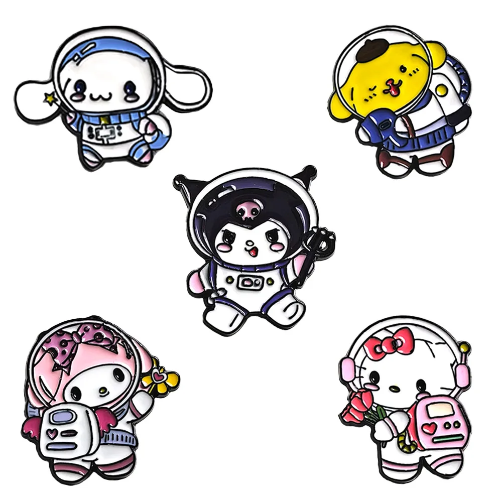 

Sanrio Astronaut Brooch Cute Japanese Space Series Emblem HelloKitty Kuromi Pudding Dog My Melody Bag Pin Accessory Medal