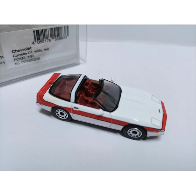 Premium PCX Scala 1: 87 Corvette C4 Sport Modello di auto in plastica Classici Regalo souvenir per adulti Display statico