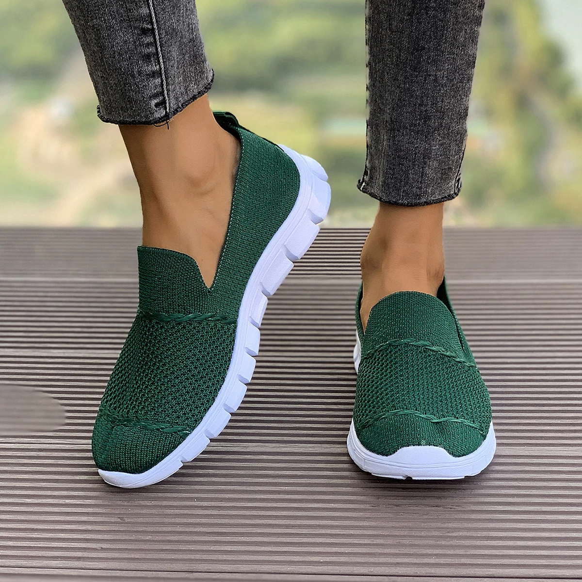 Mulheres sapatos casuais 2024 novo fundo plano confortável sapatos esportivos feminino elegante dedo do pé redondo designer caminhadas ao ar livre tênis feminino