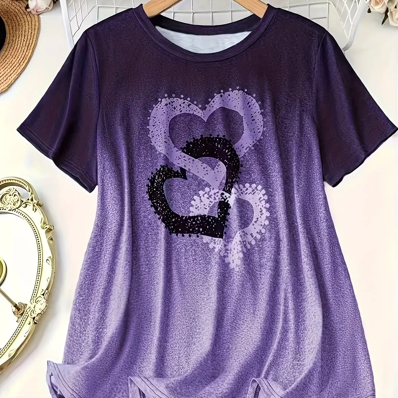 

2025 Summer Women Plus Size Gradient Heart-shaped Printed Short Sleeved T-shirt Women Casual T-shirt Quick Drying Breathable