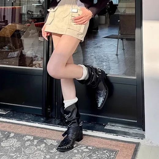 

Retro Embroidered Pointed Western Cowboy Women's 2026 Spring and Summer New Thick Heel Versatile Knight Sleeve Boots