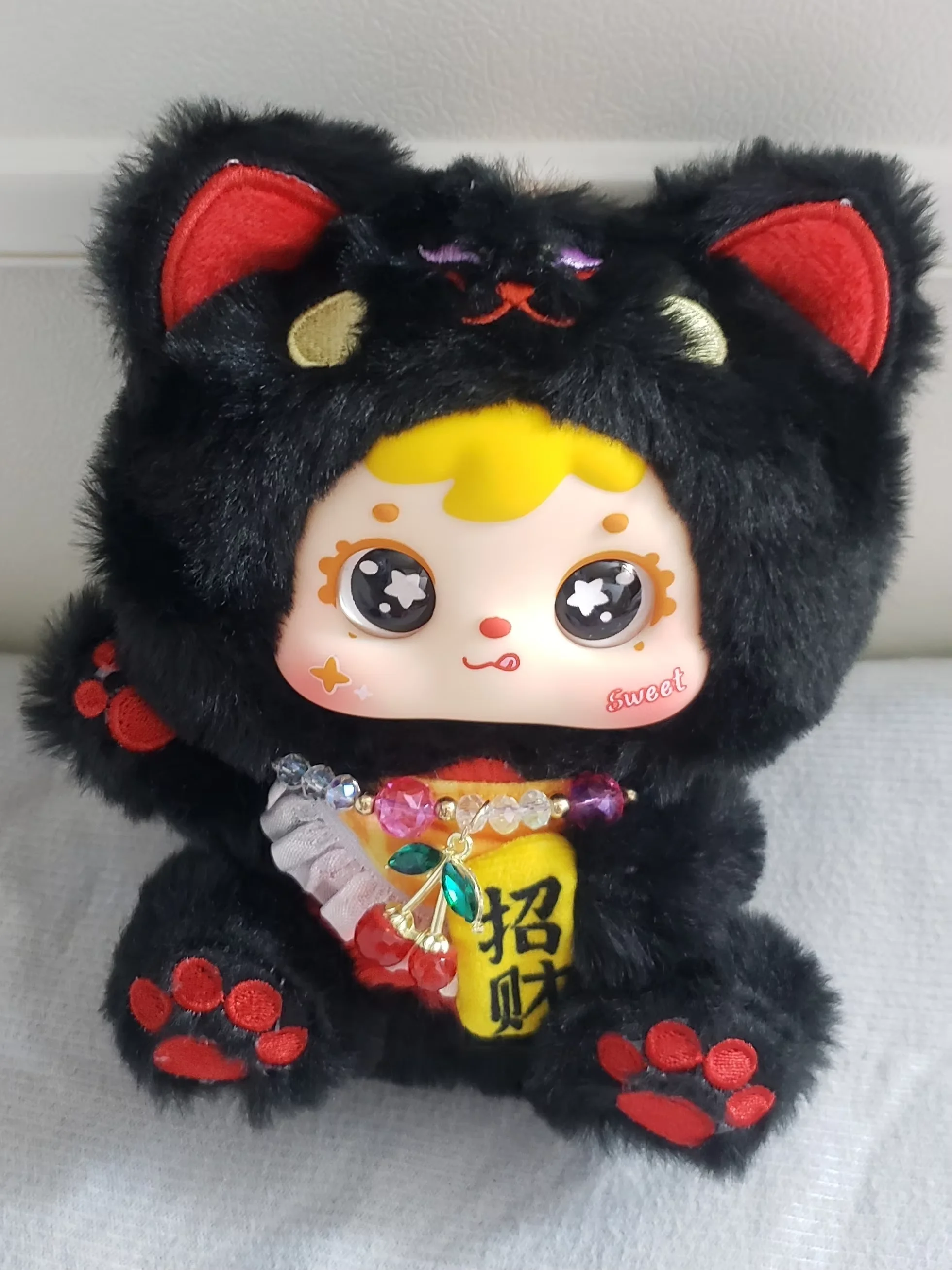 صندوق أعمى صامويل لاكي كات - ألعاب سلسلة مفاتيح عصرية من الفينيل الناعم من القطيفة مع تفاصيل سحر الحظ لعبة هدية رسمية قابلة للجمع #1