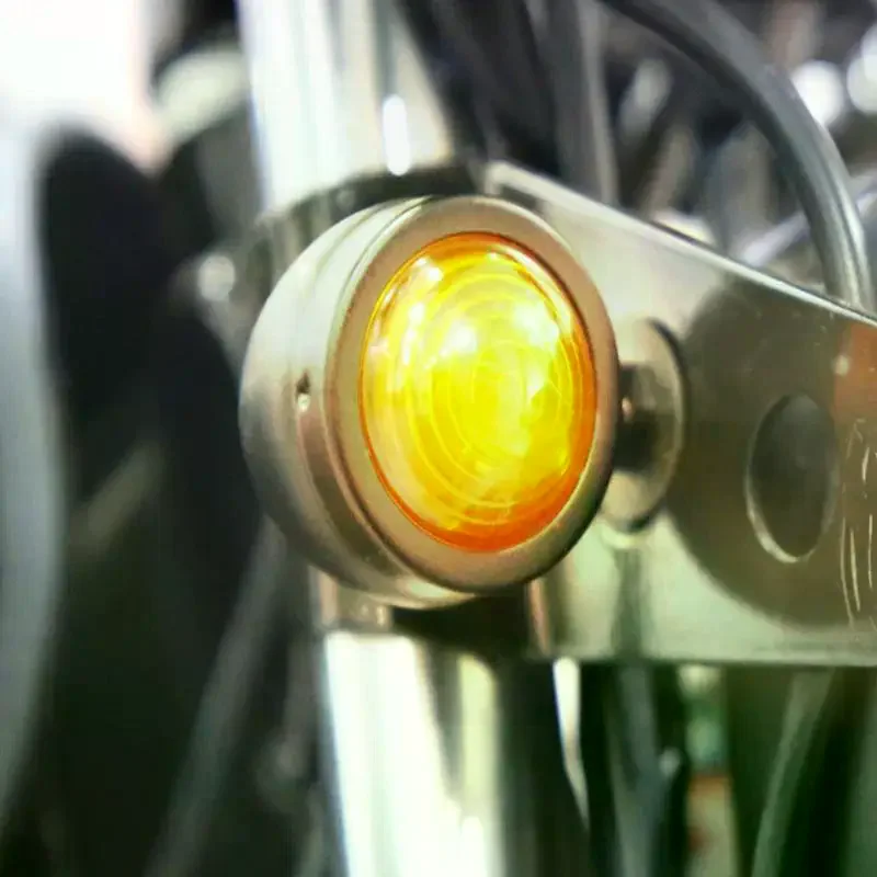 Universal Motorcycle Turn Signal Lights 2Pcs 12V Single Wire Amber Blinkers Easy Install for Street Motorbike Scooter ATV