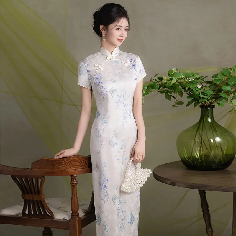 

New Chinese Style Long and Improved Cheongsam 2026 New Young Style Women's Retro Short Sleeved Dress Qipao