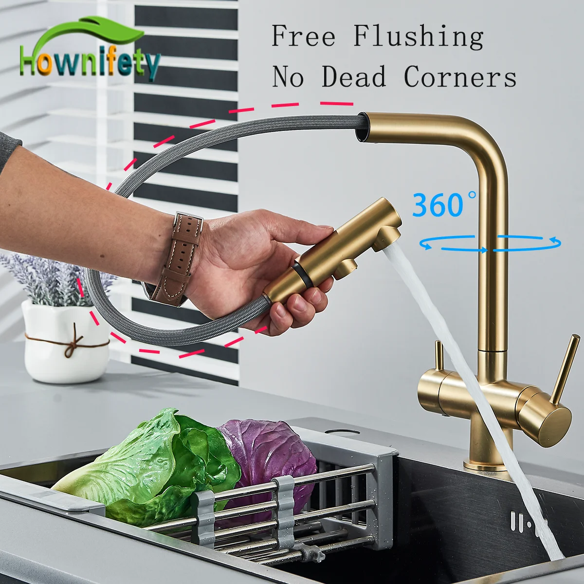 Brushed Gold Kitchen Pull-Out Hot and Cold Mixed Faucet Dual Function Flushing Kitchen Sink Triple Function 360° Rotating Faucet