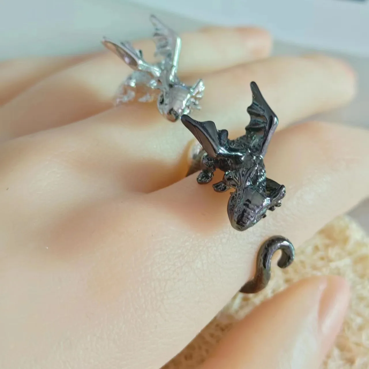 1 Piece Vintage Dark Dragon Opening Ring For Men and Women Personalized Fashion Ring Accessory