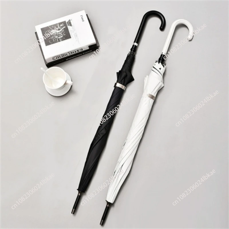 

Simple self-defense umbrella creative long handle straight pole sunny rain black plastic sunshade sunscreen can be pulled out AA