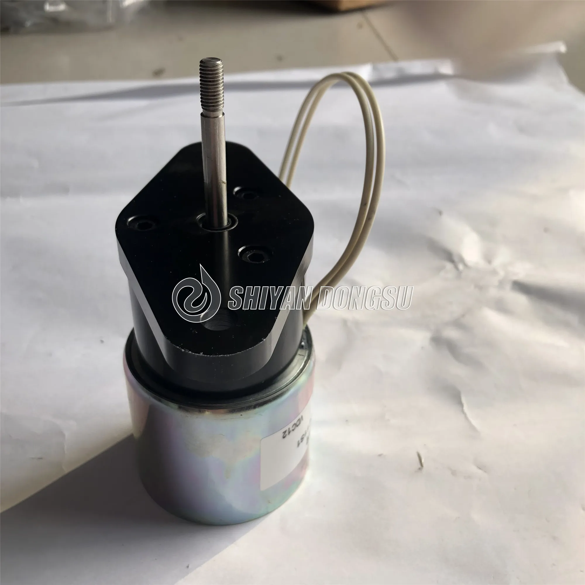 

Gold seller High Quality Engine Fuel Pump Actuator A061N421