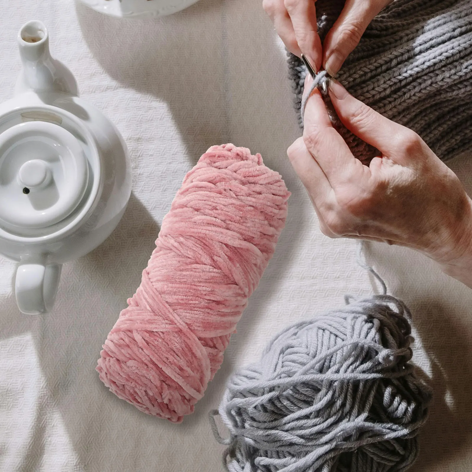 

3pcs Chenille Soft Hand-knitting Crochet Woolen Yarn for Crafts DIY Crafts Making Wool Yarn Material Household Decor Projects