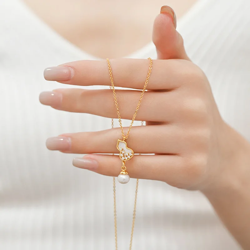 

1Pc Exquisite French-style Mother-of-pearl Gourd Necklace,Luxurious Double-sided Pendant Tassel Pearl Clavicle Chain,Christmas