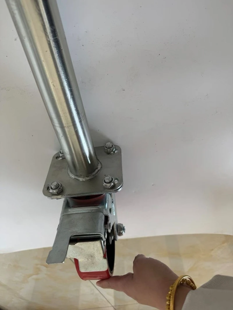 Boat trailers with steel jack bolts, wheels, and rotating brackets, suitable for RVs, camper vans, trailers, and horse-drawn