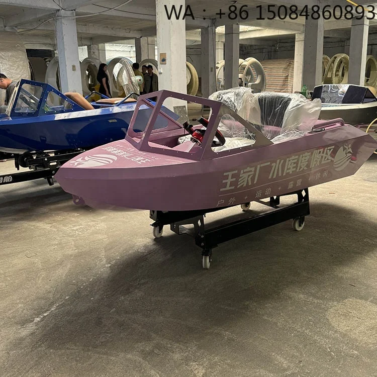 Theme Park Thrill Water Riding Kart Vessel, High Durability Power Component Exclusive For Water Sports Club Daily Rental