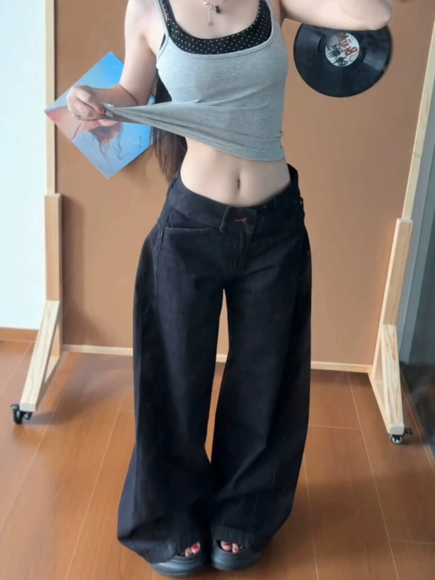 Loose Casual Low Waist Wide Leg Jeans Women's Floor Length Knife  Original Denim Red Button Hole Straight Street Vibe