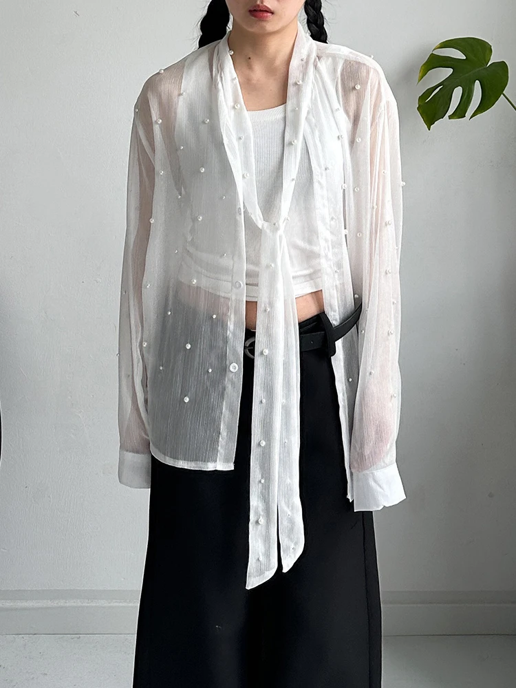 

Casual Loose Pearl Embellied White irt Transparent Design V-Ne Tie Summer Faion Women's Premium Quali Polyester