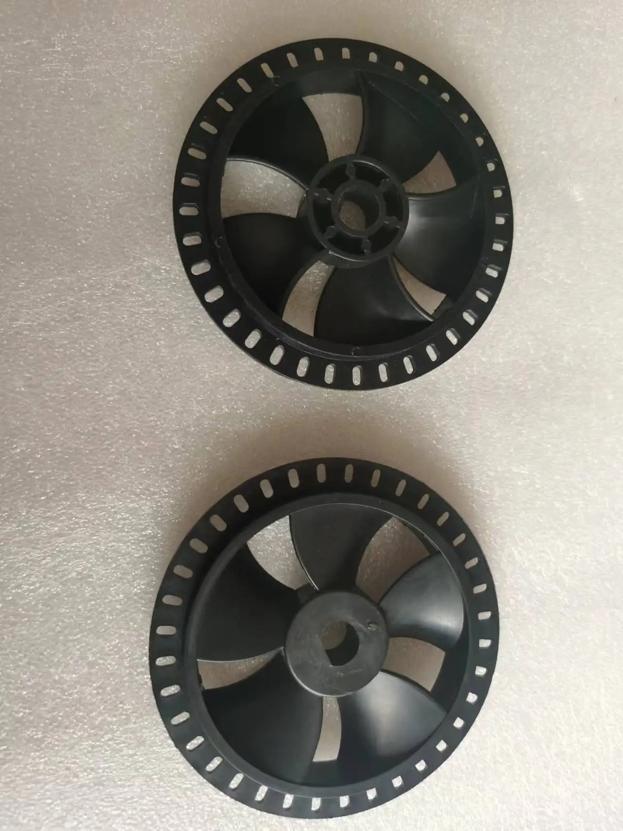 

Treadmill dc motor fan inner hole 8mm