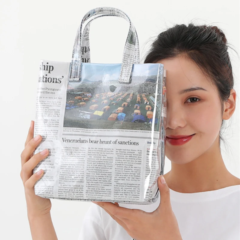 

Design Paper Fashion Waterproof Transparent PVC Women Handbag New Letter High Quality Kraft Paper Women Bag Totes Bag
