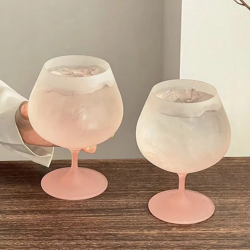 

New High Aesthetic Gradient Powder Frosted Cup French High Footed Glass Home Design Sense Red Wine Glass Champagne Juice Glass