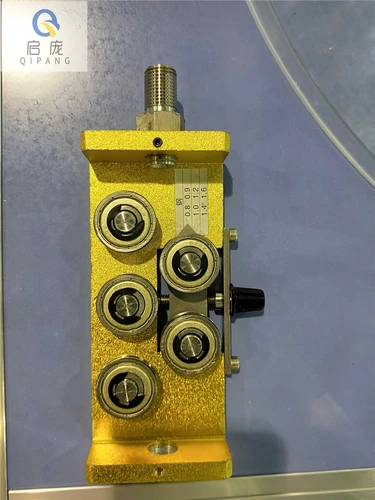 Redresseur de fil métallique CNC, machine de soudage à cinq roues