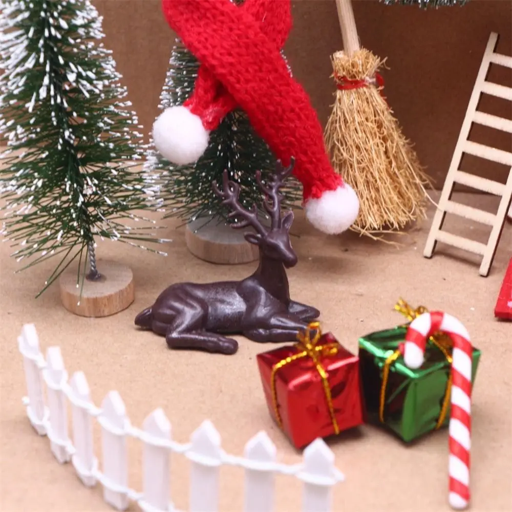 

String Hat DollHouse Elf Kit Mini Tree Miniature Scene Fairy House Wreath Simulation Miniature Elf Door Gift Boxes
