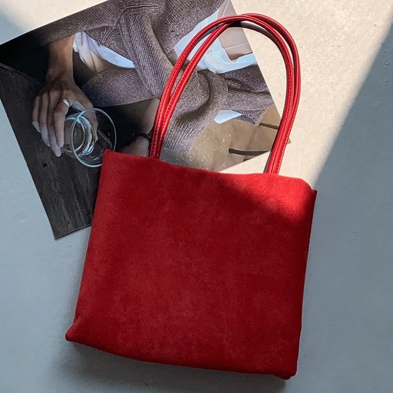 Autumn/Winter 2026 New Faux Suede with Multiple Compartments, Stylish for Daily Commutes. Korean-style Niche Retro Handbags