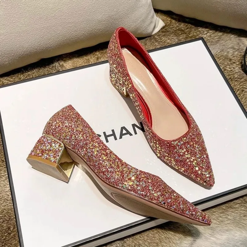 Outono novas mulheres sapatos de salto alto designer deslizamento em bombas dedo do pé apontado sapatos de casamento elegante banquete sapatos de salto alto para mulher