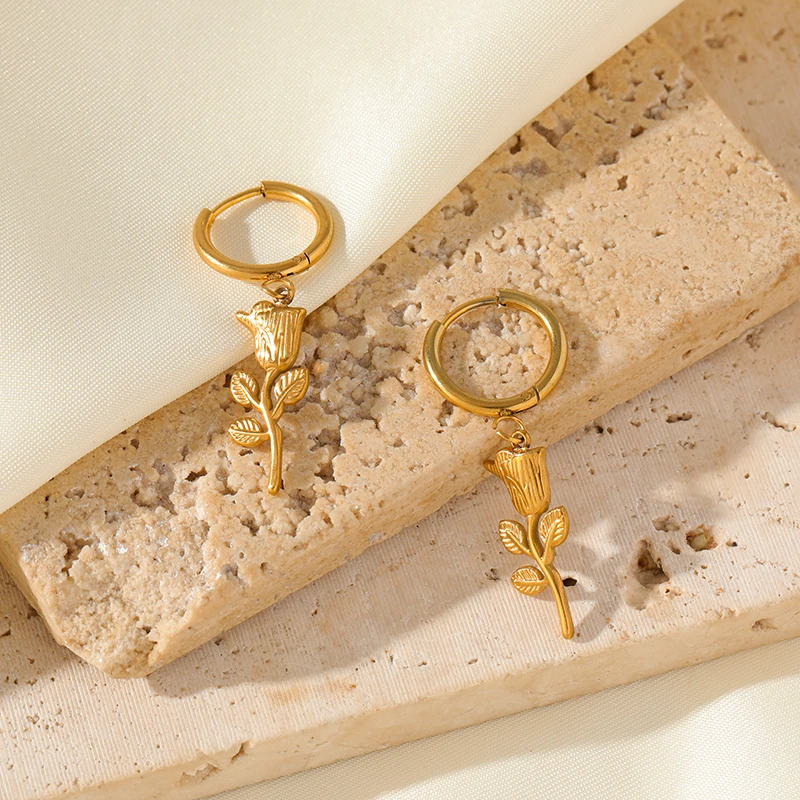 EILIECK 316L Edelstahl Rosenblüten-Anhänger Halskette Ohrringe Set für Damen Neues Geschenk 18K Vergoldet Wasserdichtes Schmuckset – Detail 13