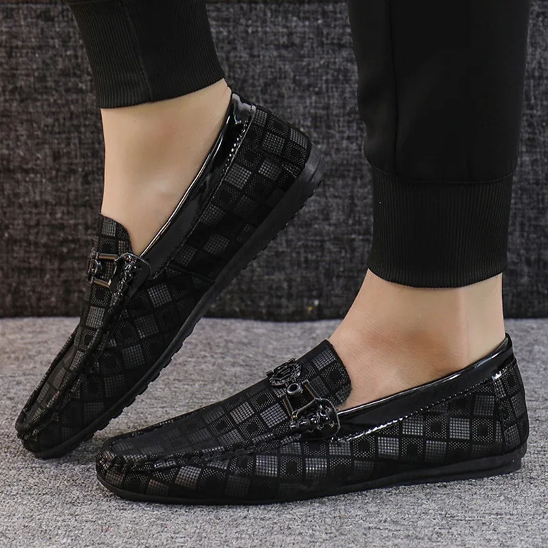 luxury checkered slip on shoes man designer loafers man metallic decoration casual man shoes lazy loafer tenis hombres