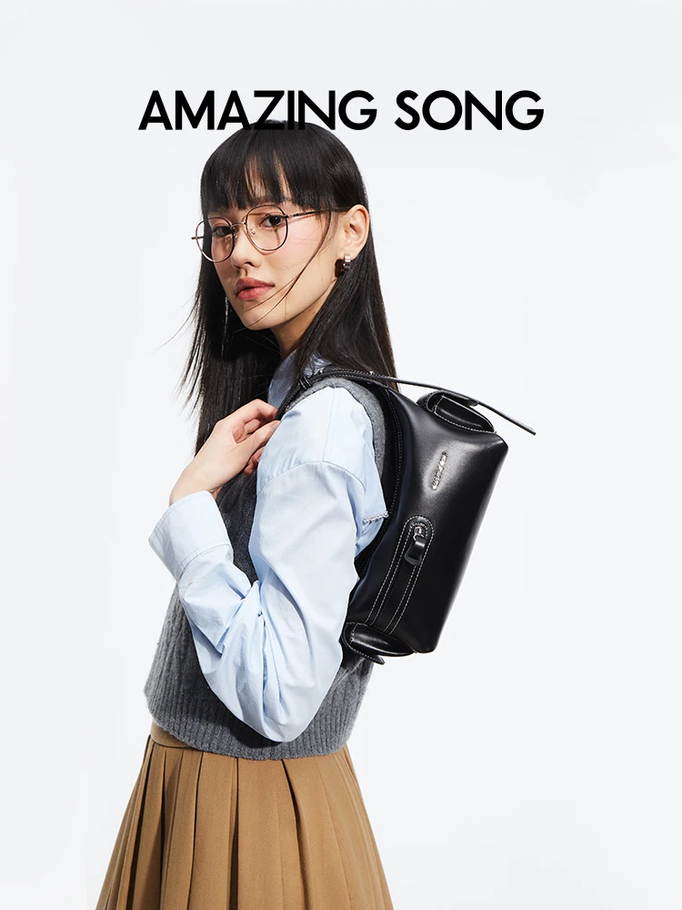 

Amazing Song Liqueur Lunch Box Bag Stylish Design Handbags