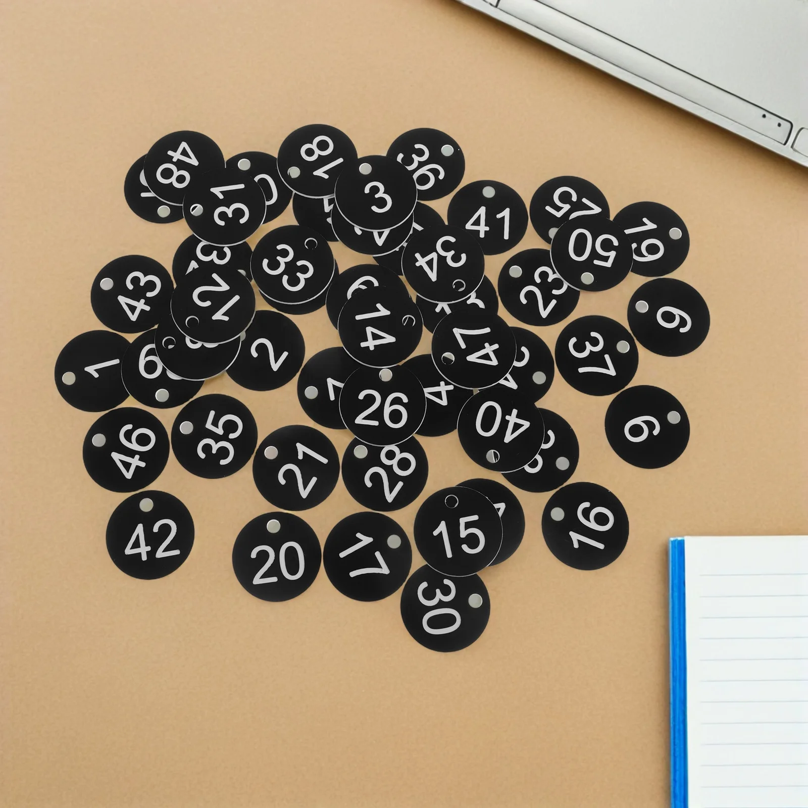 50 قطعة العلامات الرئيسية للتخزين 1-50 أقراص بلاستيكية مرقمة كبيرة لخزائن الحقائب الصالة الرياضية بركة قابلة لإعادة الاستخدام دائم معلقة علامات الهوية مجلد #6